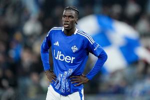 mk-意媒：曼联&amp;利物浦有意科莫前锋迪奥，球员愿去英超展现速度优势